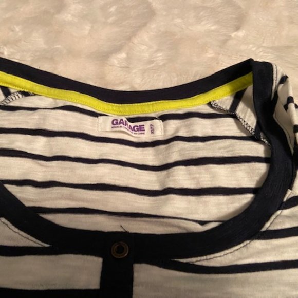 Garage Striped Henley Top Ladies Junior Size XS NWT - Picture 2 of 10